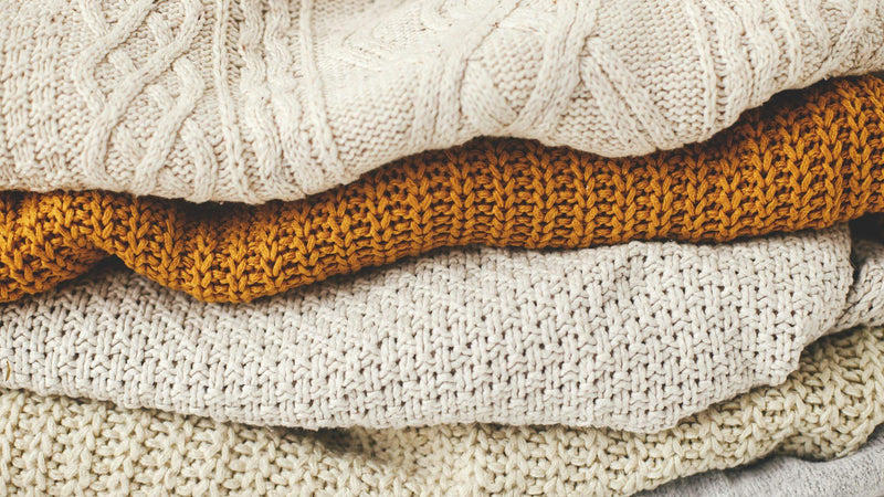 Mes astuces de grand-mère pour entretenir ses pulls en hiver