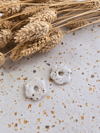 Pampilles fleurs artisanales en argile polymère – différents modèles