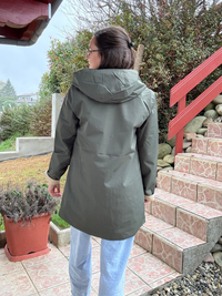 Imperméable réversible femme kaki et beige déperlante à capuche