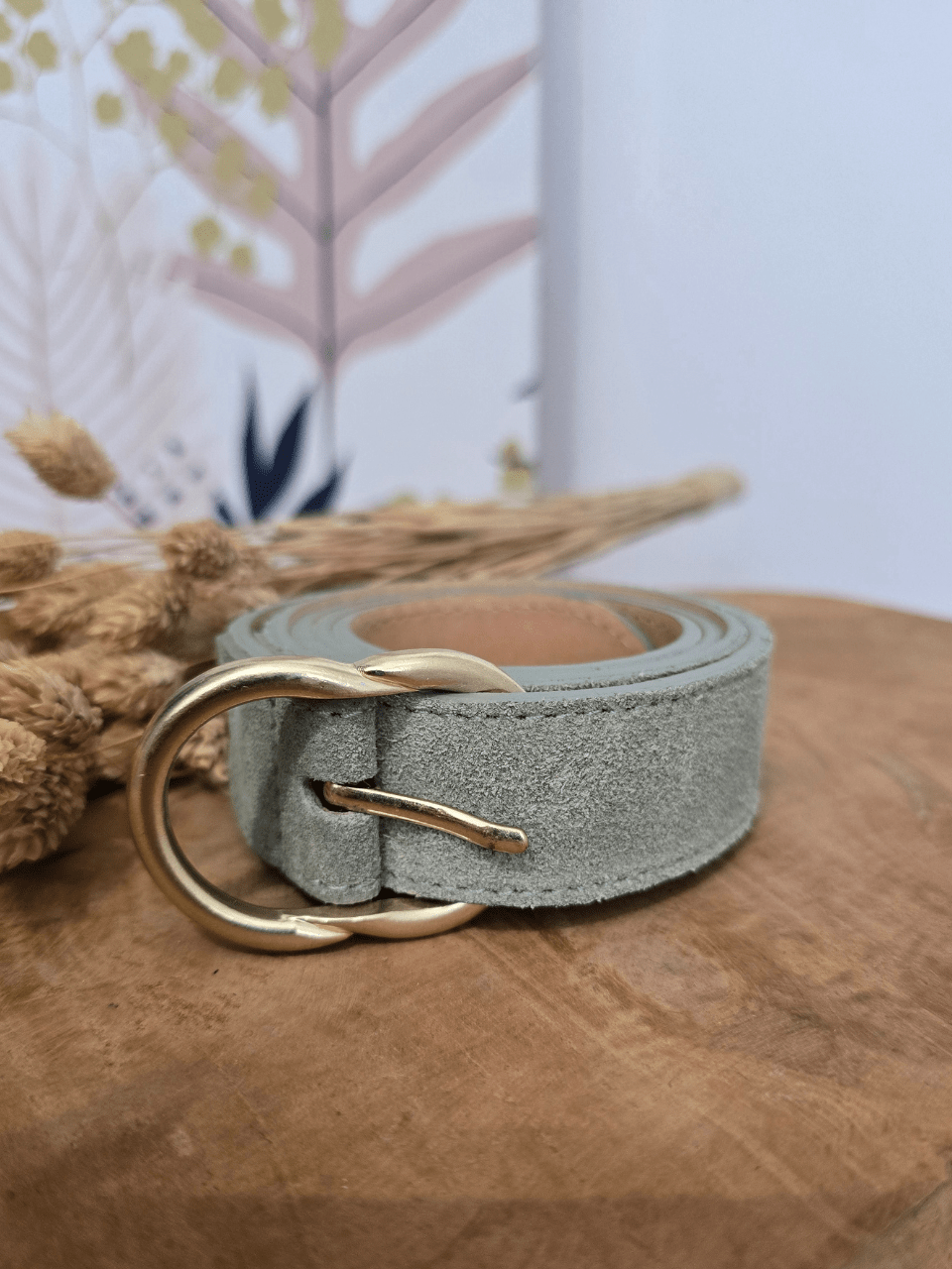 Ceinture en daim boucle dorée