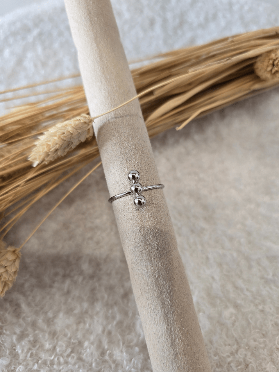 Bague minimaliste 3 boules
