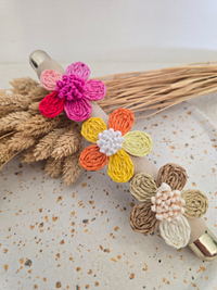 Bague fleur en raphia