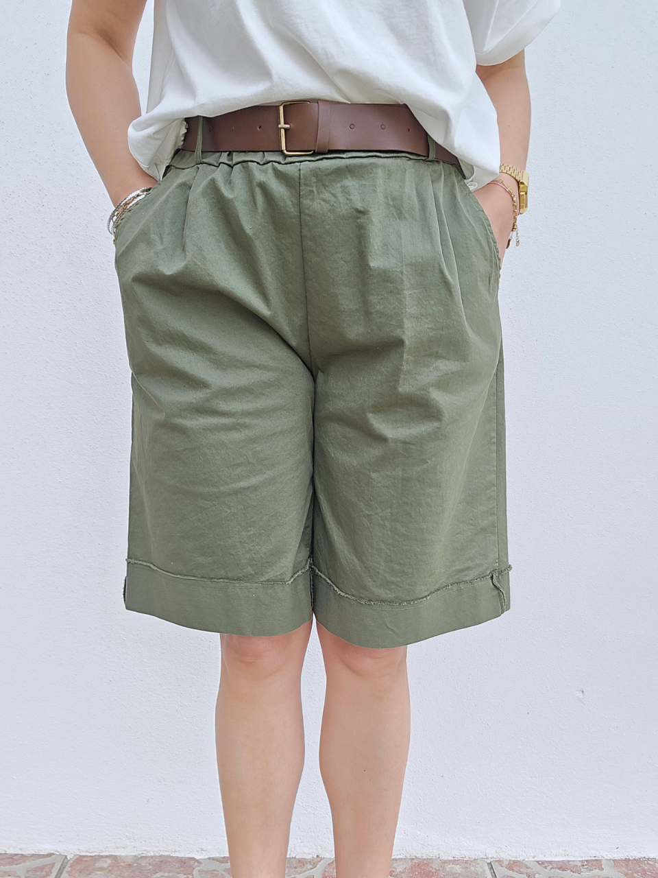 Bermuda en coton avec ceinture – Taille haute