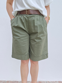 Bermuda en coton avec ceinture – Taille haute