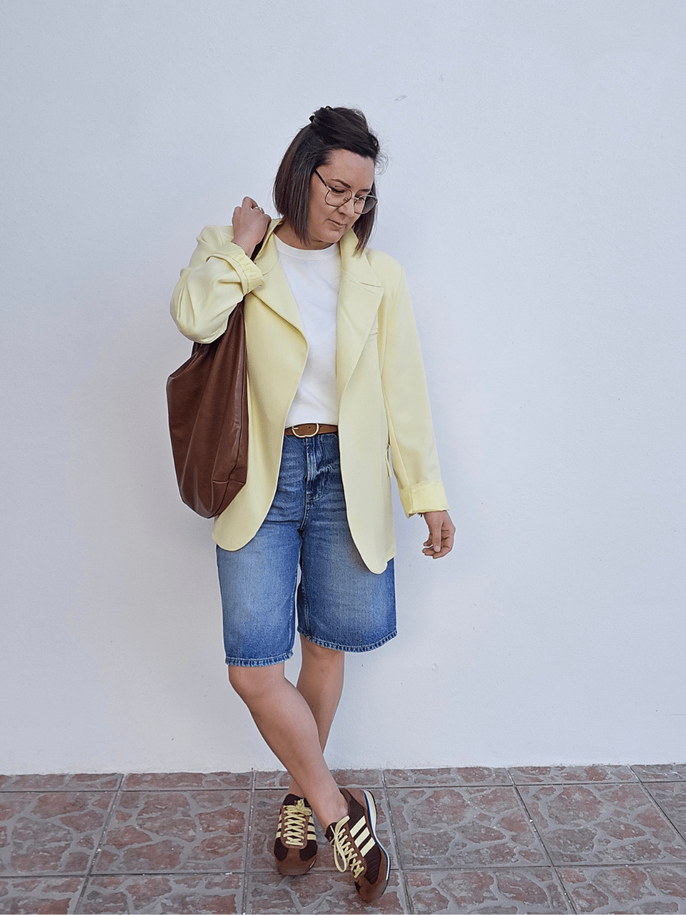 Blazer jaune oversize asymétrique – col officier