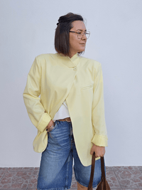 Blazer jaune oversize asymétrique – col officier