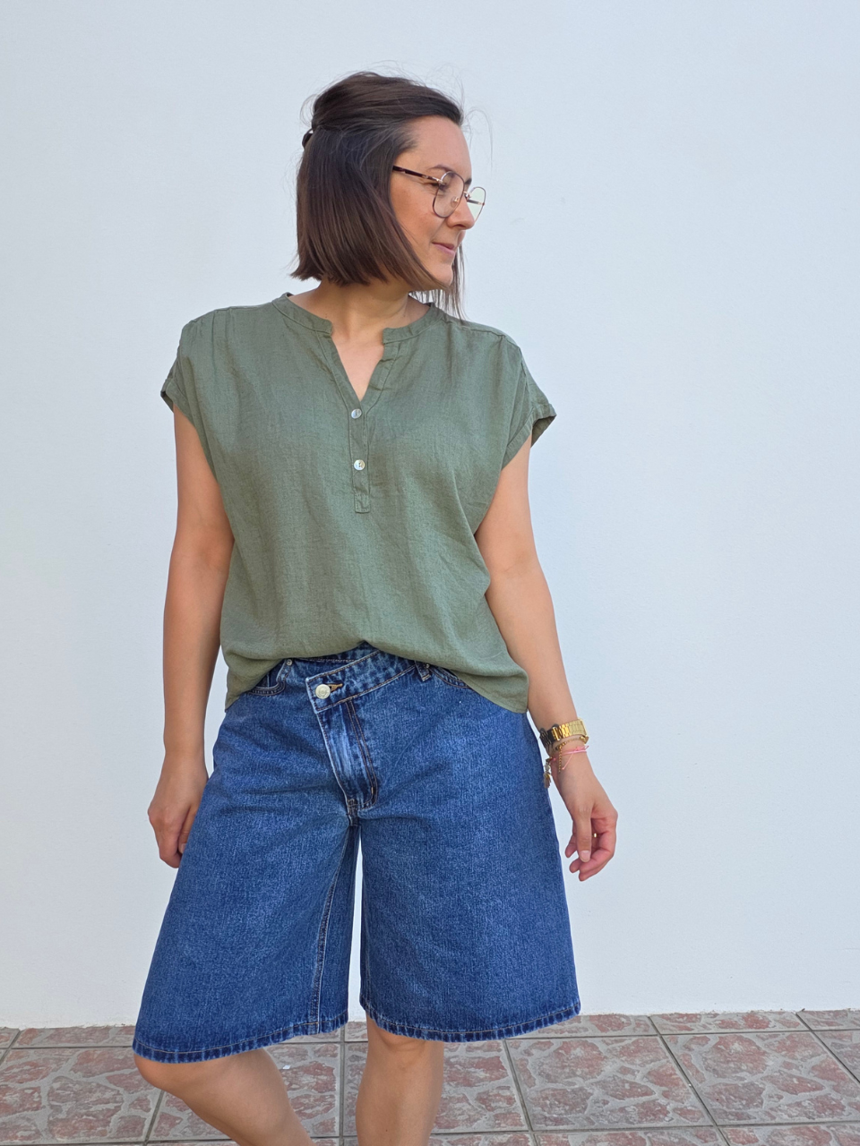 look blouse kaki en lin 