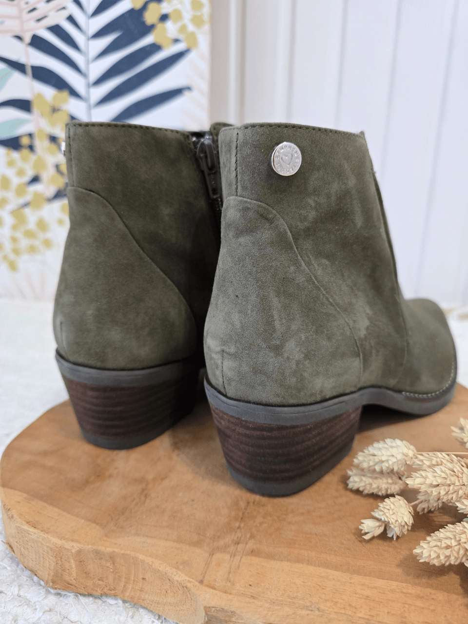 Bottines en Nubuck Kaki Les Pympren'elles
