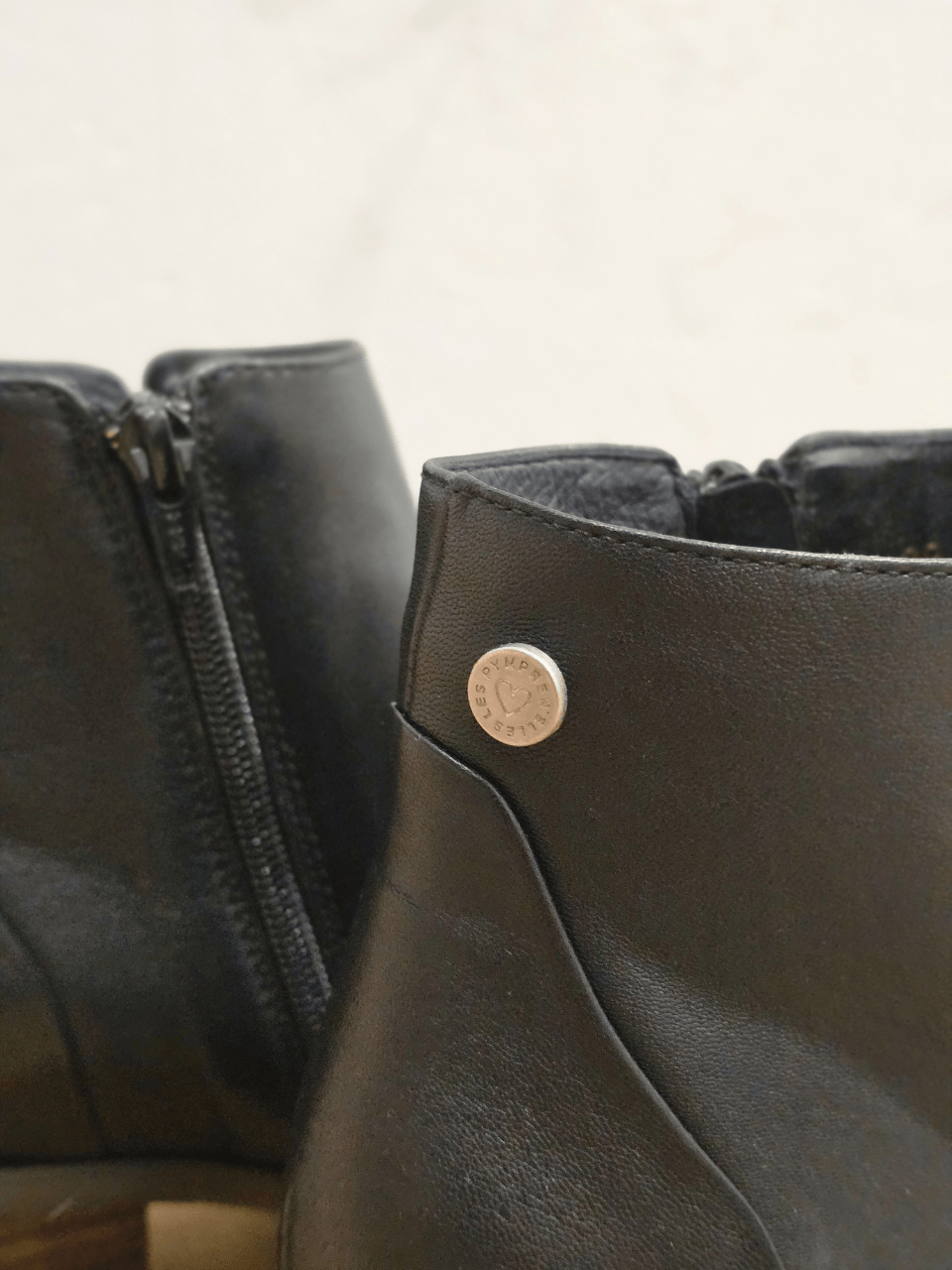 Bottines en cuir noir – Les Pympren’elles