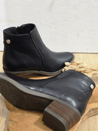 Bottines en cuir noir – Les Pympren’elles