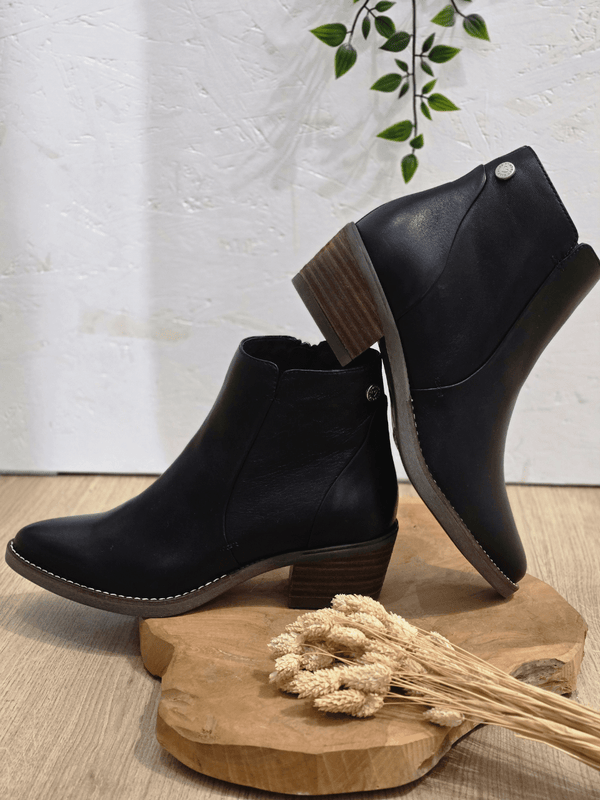 Bottines en cuir noir – Les Pympren’elles