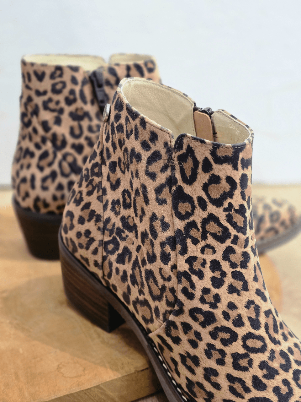 Bottines en nubuck léopard – Les Pympren’elles