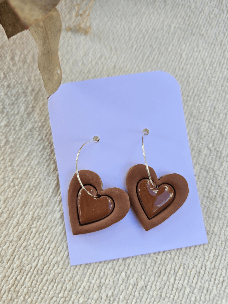 Boucles d’oreilles créoles double cœur – Petit Trésor