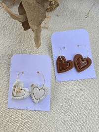 Boucles d’oreilles créoles double cœur – Petit Trésor