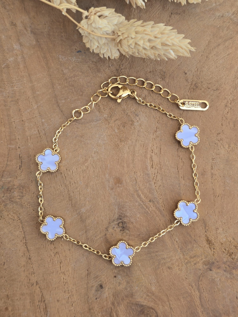 Bracelets fleurs trèfles en émail balnc