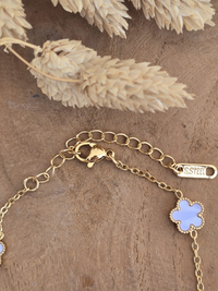 Bracelets fleurs trèfles en émail blanc