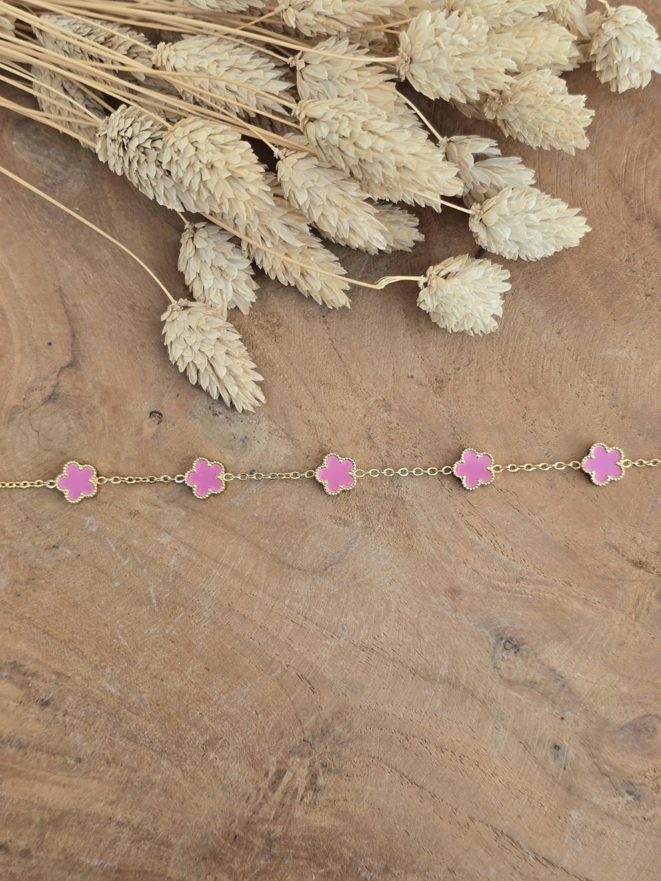 Bracelets fleurs trèfles en émail rose