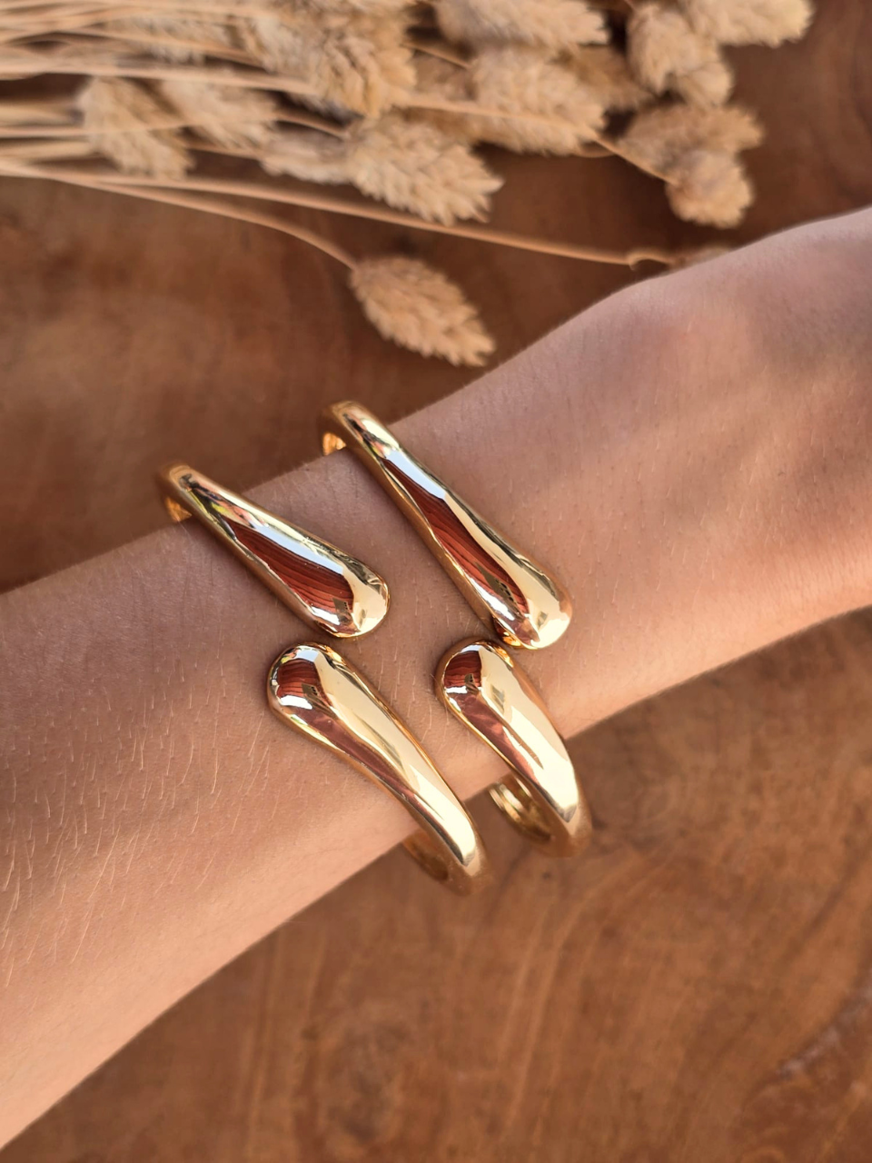 Bracelet jonc goutte doré en acier inoxydable