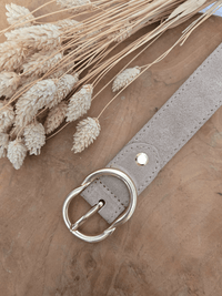 Ceinture en daim boucle dorée
