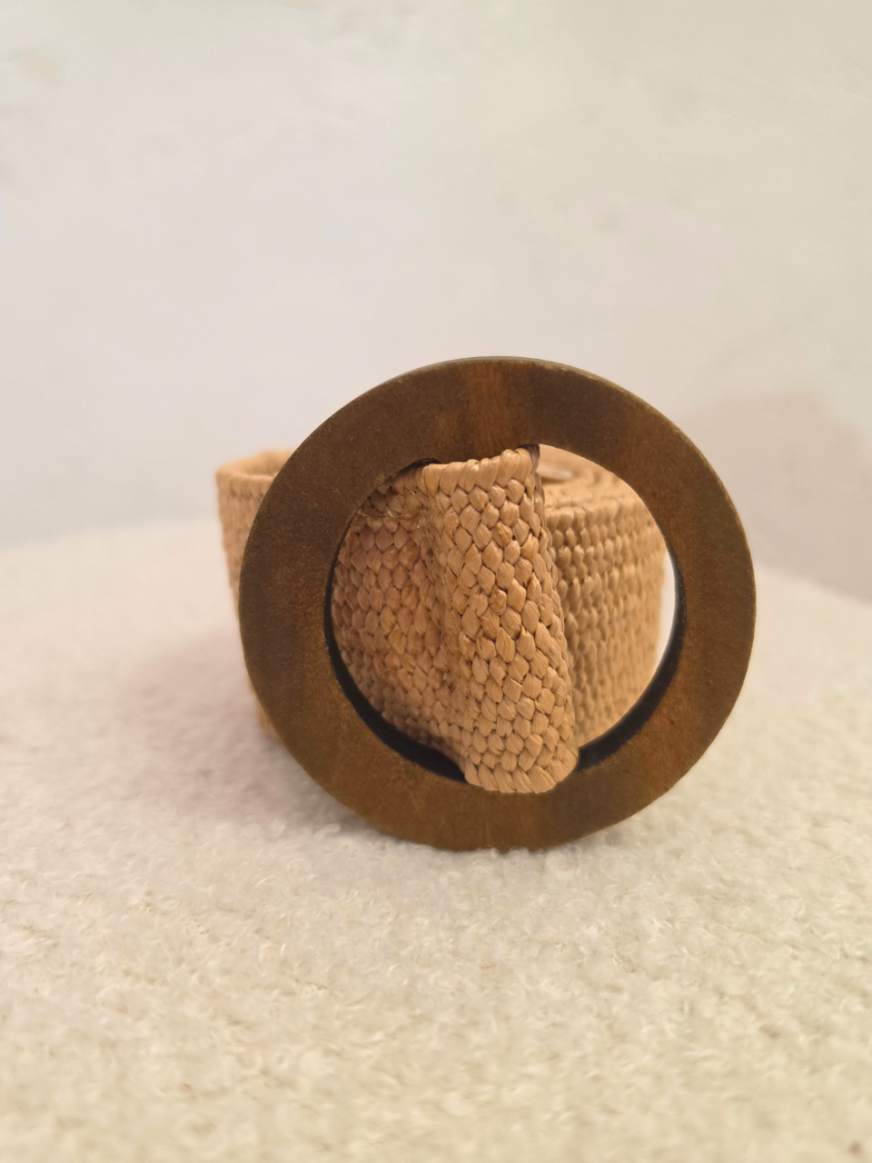 Ceinture élastique beige boucle ronde en bois femme