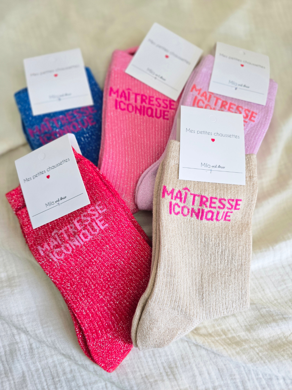 Chaussettes paillettes « Maîtresse iconique » – cadeau original maîtresse