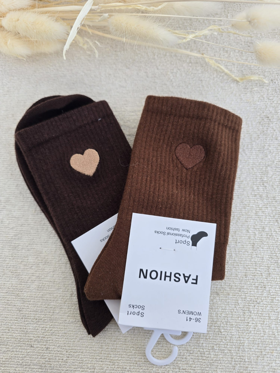 Chaussettes femme à cœur brodé - différent coloris