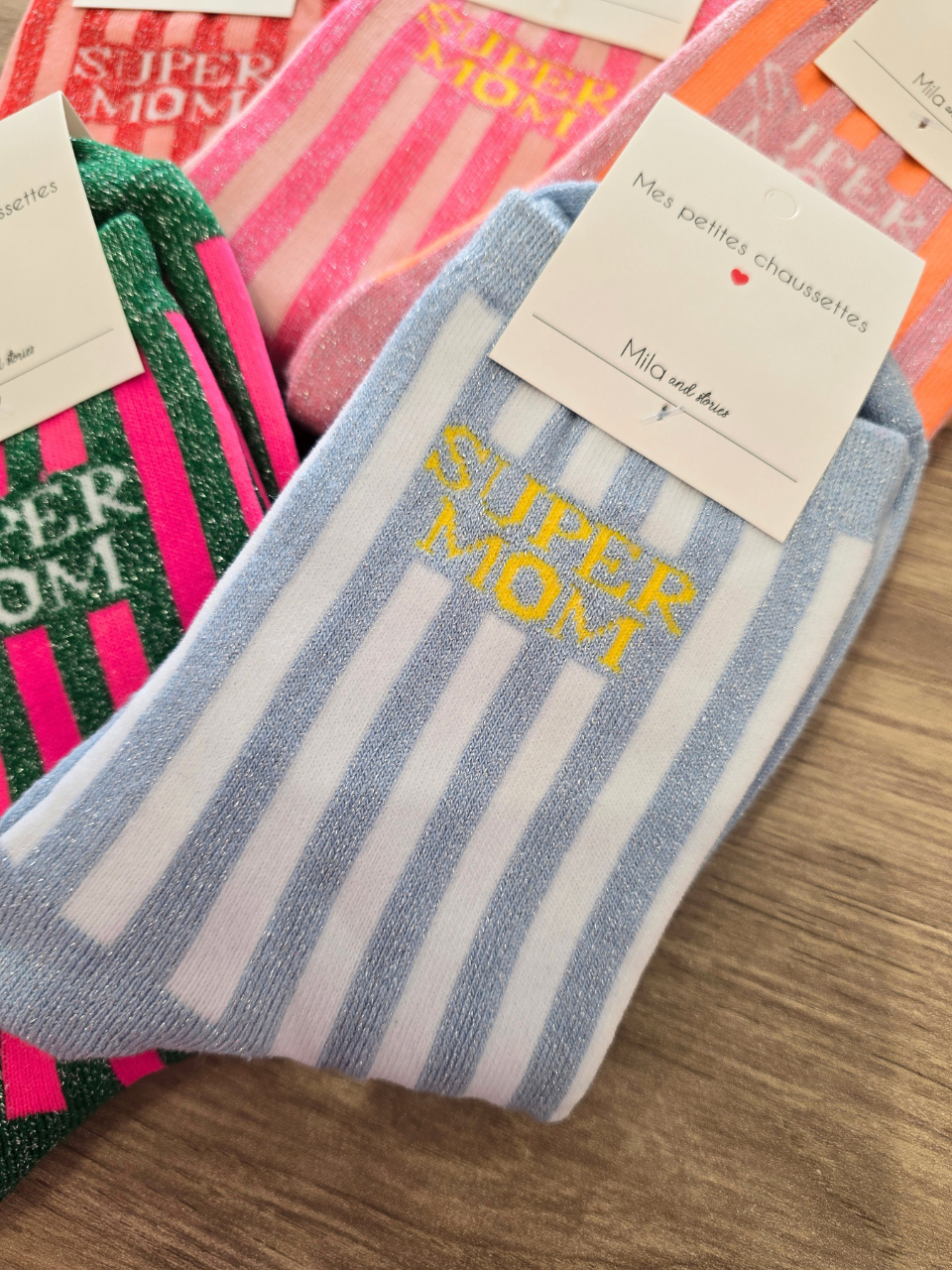Chaussettes rayées pailletées « Super MOM »