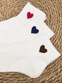 Chaussettes blanches courtes cœur