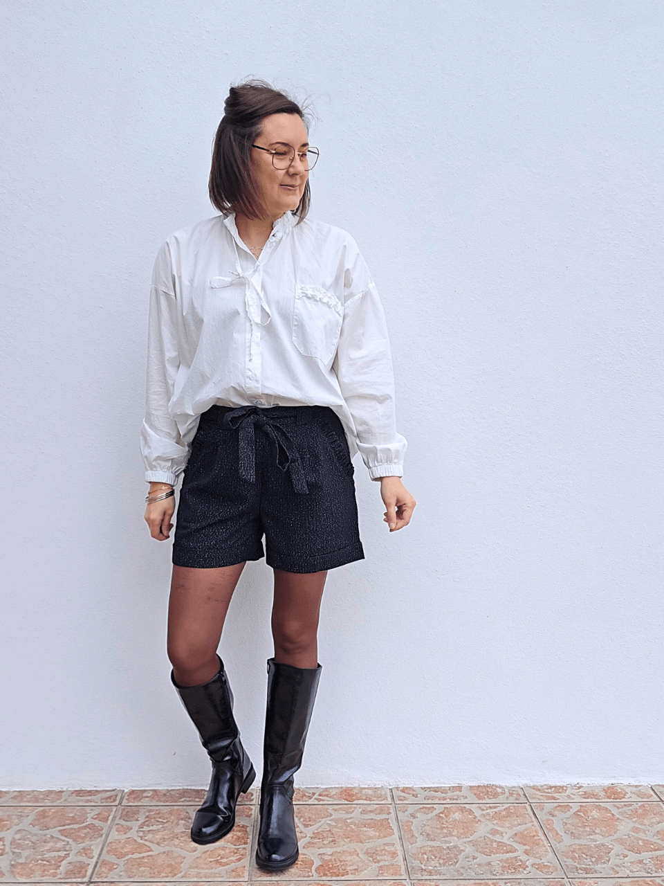 Short noir lurex argenté