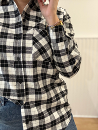 Chemise à carreaux noir et blanc en flanelle de coton Kilky