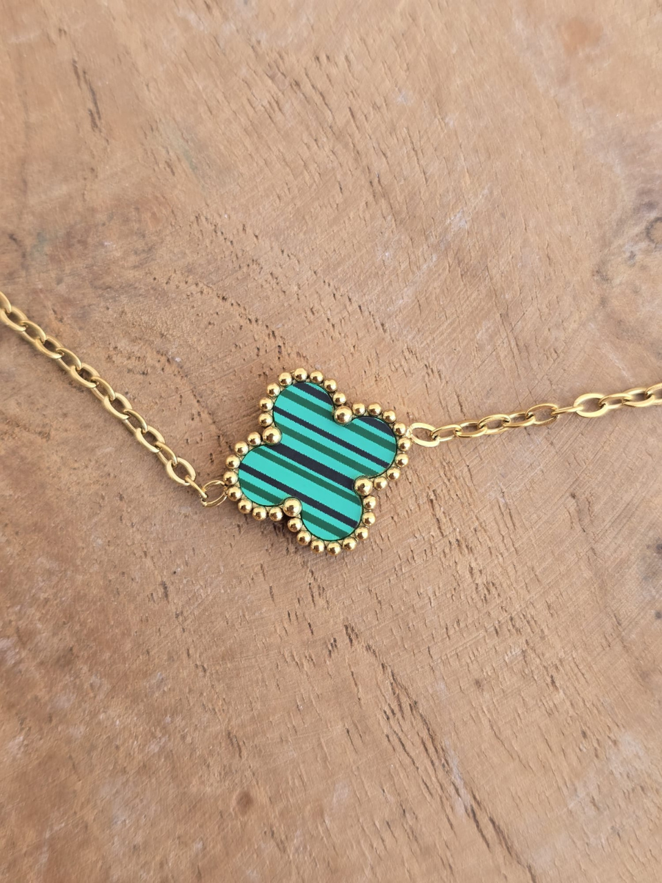 Collier fleurs en émail coloré en acier inoxydable doré
