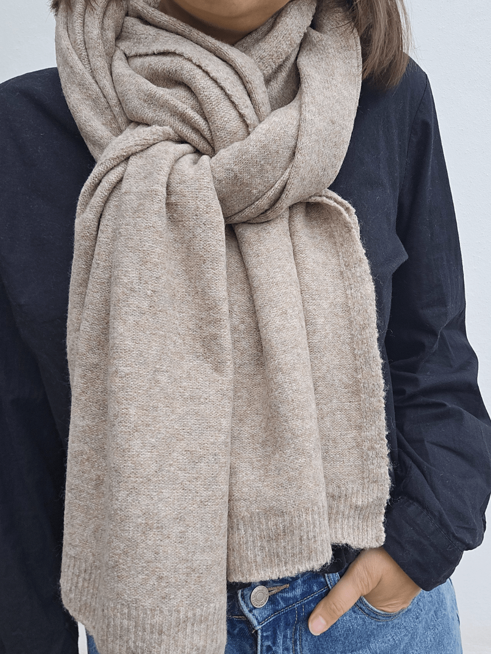 Écharpe 100 % laine beige ou grise