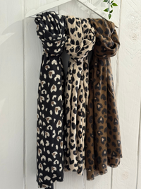 Echarpe léopard femme en viscose et laine – 3 coloris