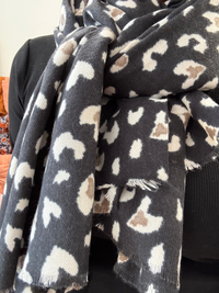 Echarpe léopard femme en viscose et laine – 3 coloris