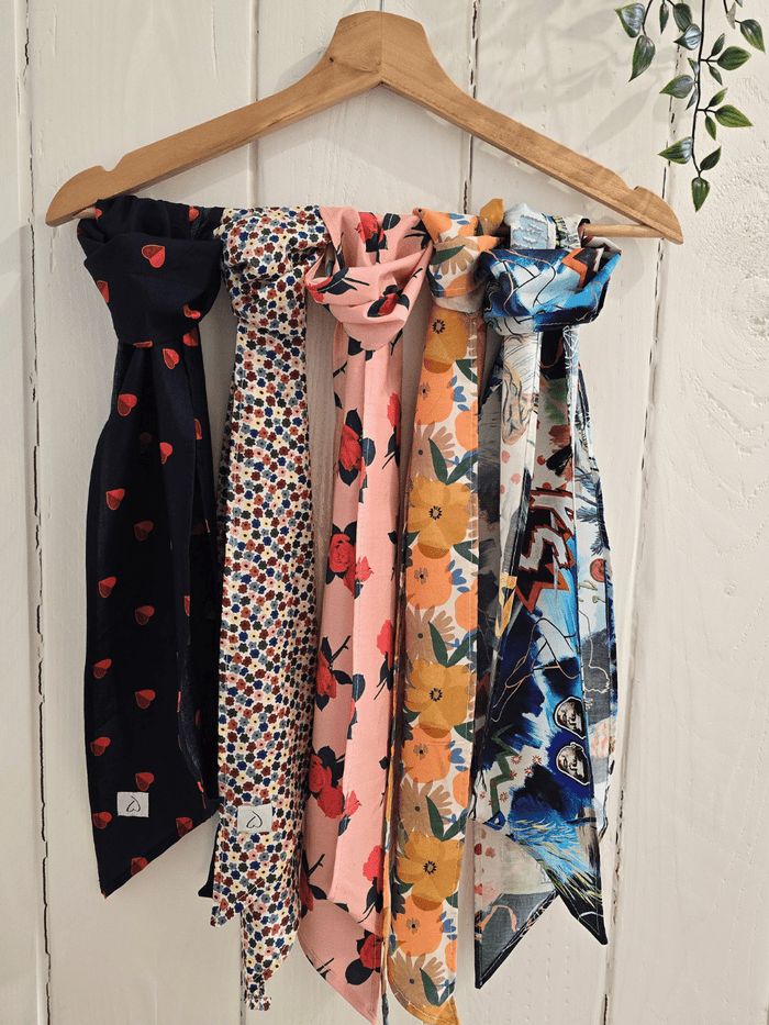 Foulard cravate imprimé – Accessoire multifonction Love By MD
