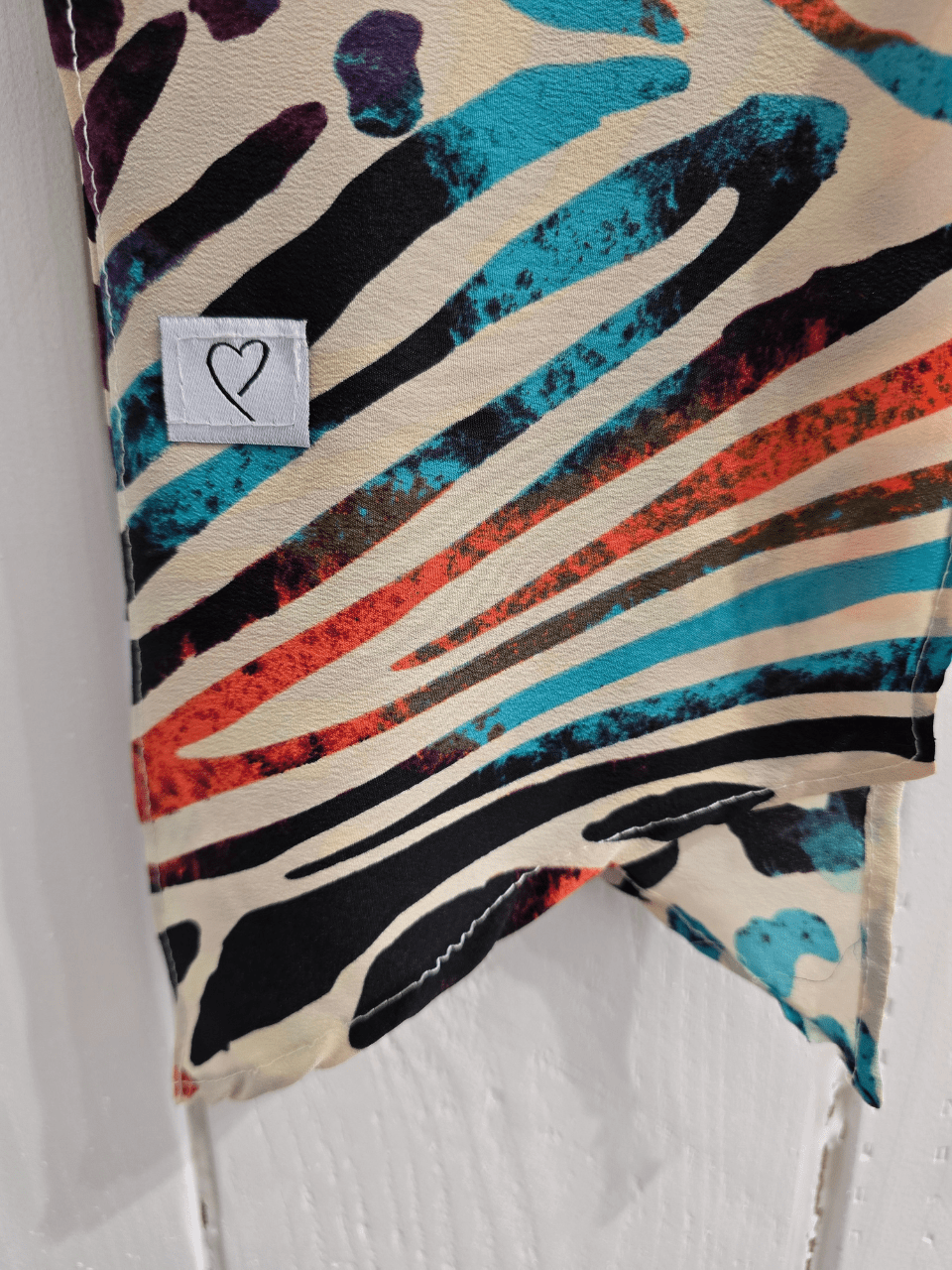 Foulard cravate en viscose – Love By MD