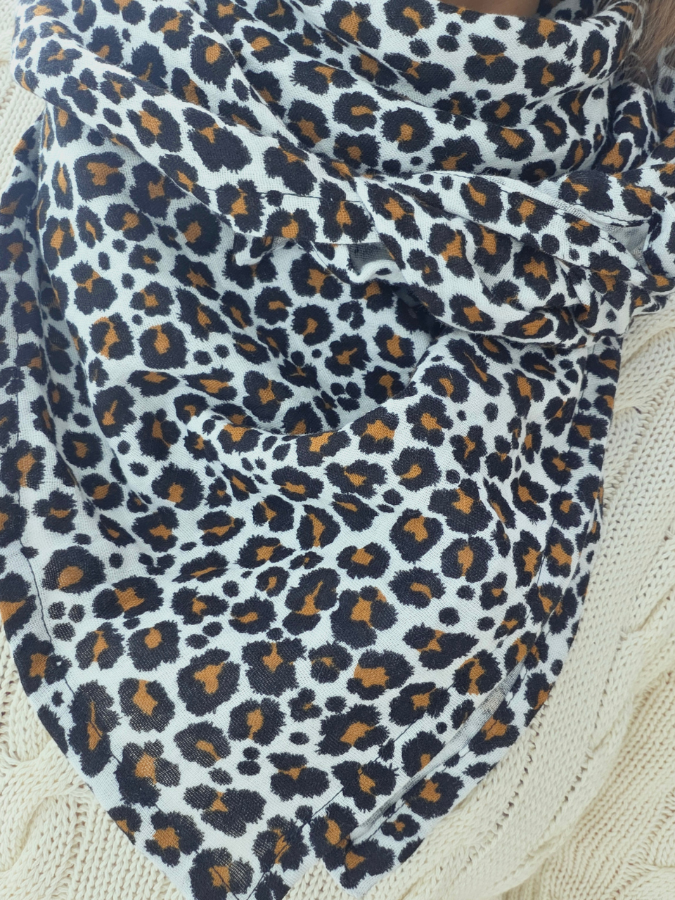 Foulard femme artisanal Mellinette