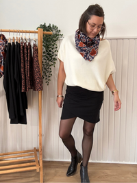 Foulard carré fleuri en coton Mellinette – Marine ou prune