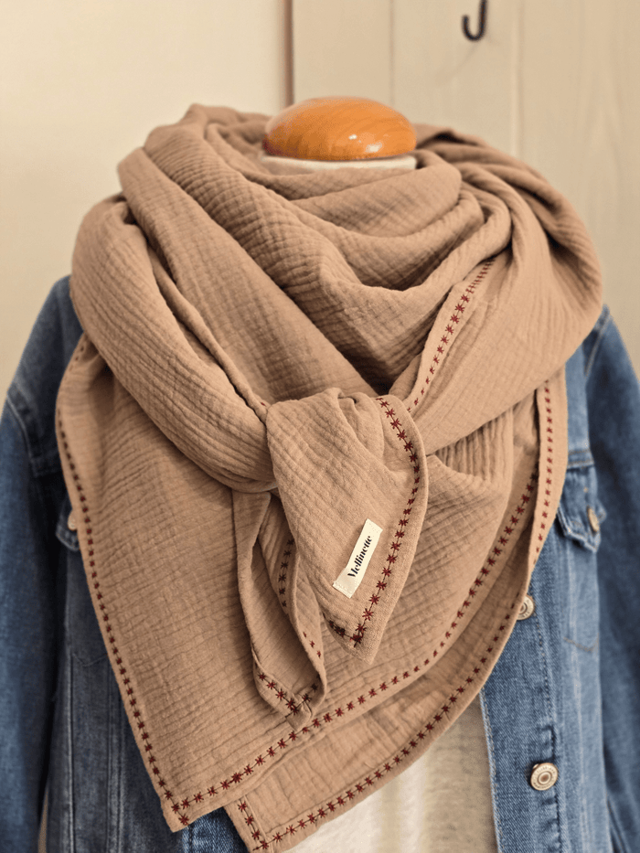 Foulard gaze de coton taupe – Création artisanale Mellinette