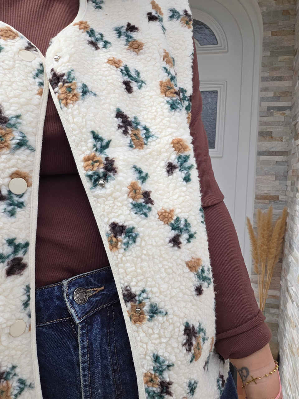 Gilet sans manches fleuri