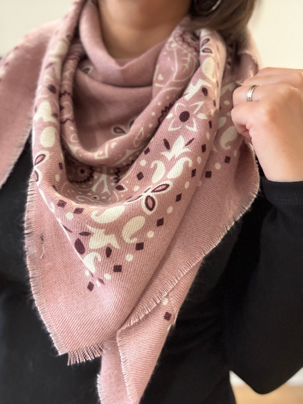 Grand foulard carré bandana paisley femme – 3 coloris