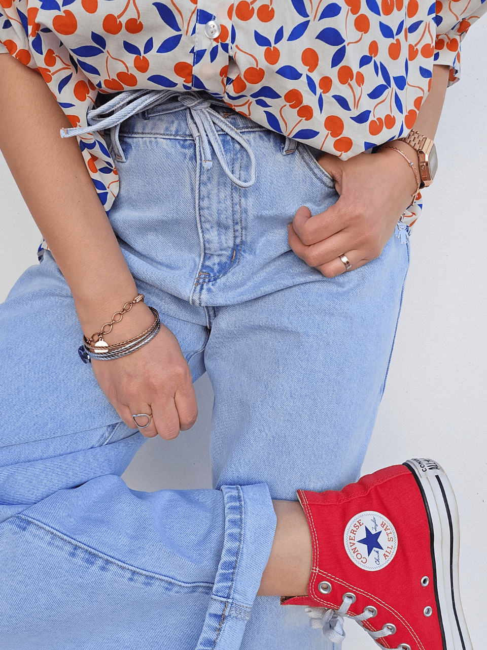 Jean large taille haute bleu clair – denim souple – Oraije