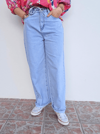 Jean large taille haute bleu clair – denim souple – Oraije