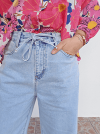Jean large taille haute bleu clair – denim souple – Oraije