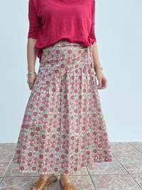 Jupe longue imprimé tournesol avec foulard assorti – fond écru ou rose