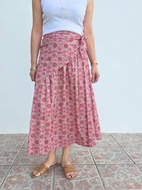 Jupe longue imprimé tournesol avec foulard assorti – fond écru ou rose