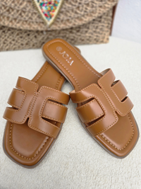 Mules plates camel – bride en H, bout carré, confortables