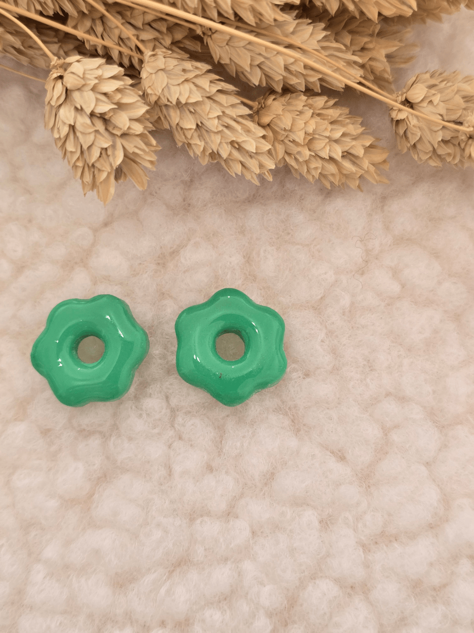 Pampilles fleurs artisanales en argile polymère – différents modèles