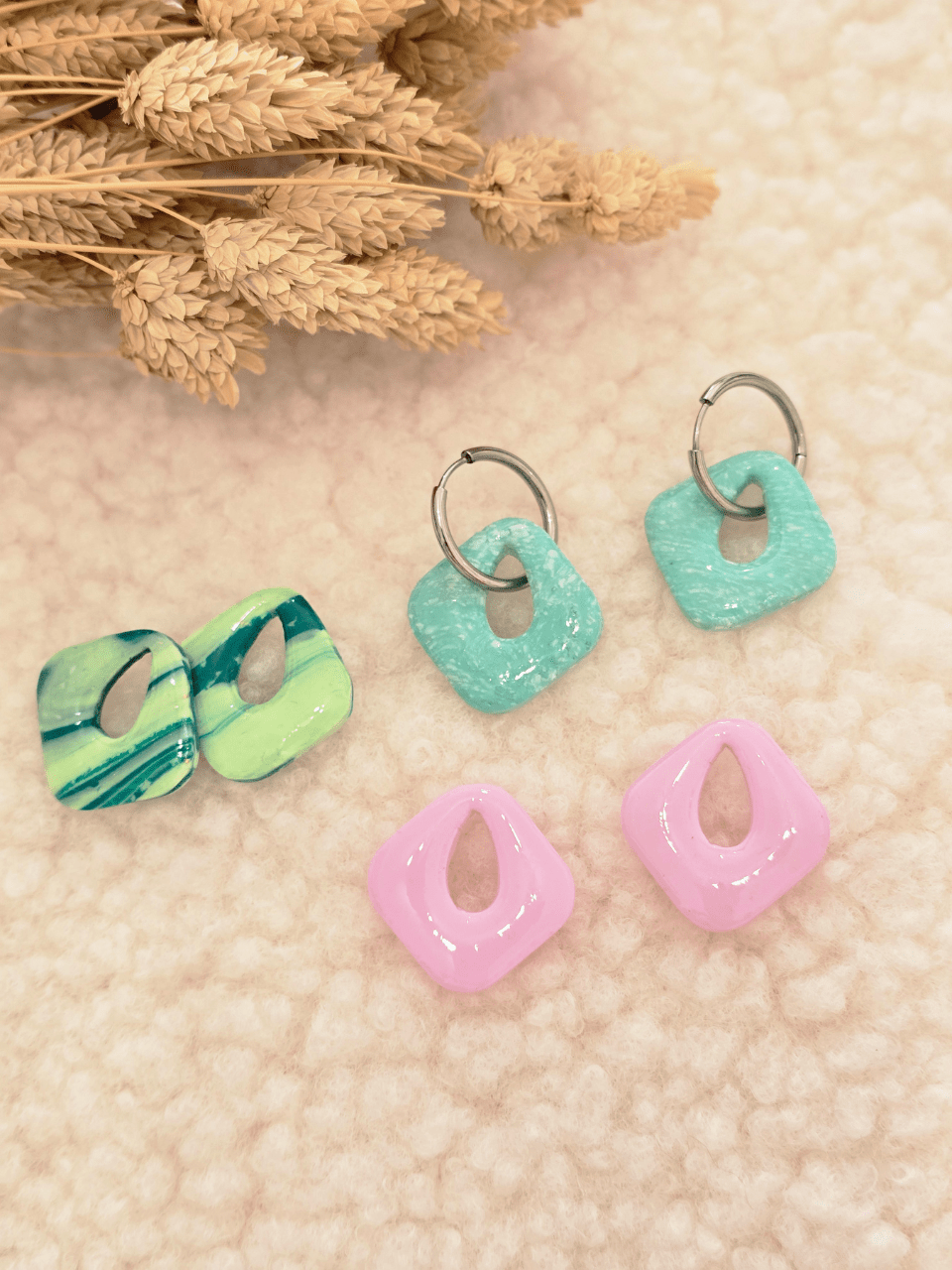 Pampilles boucles d’oreilles carrées – Création artisanale française | Petit Trésor