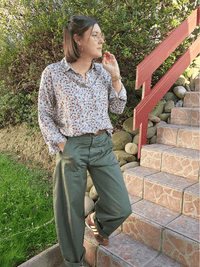 Pantalon barrel femme kaki taille haute avec ceinture